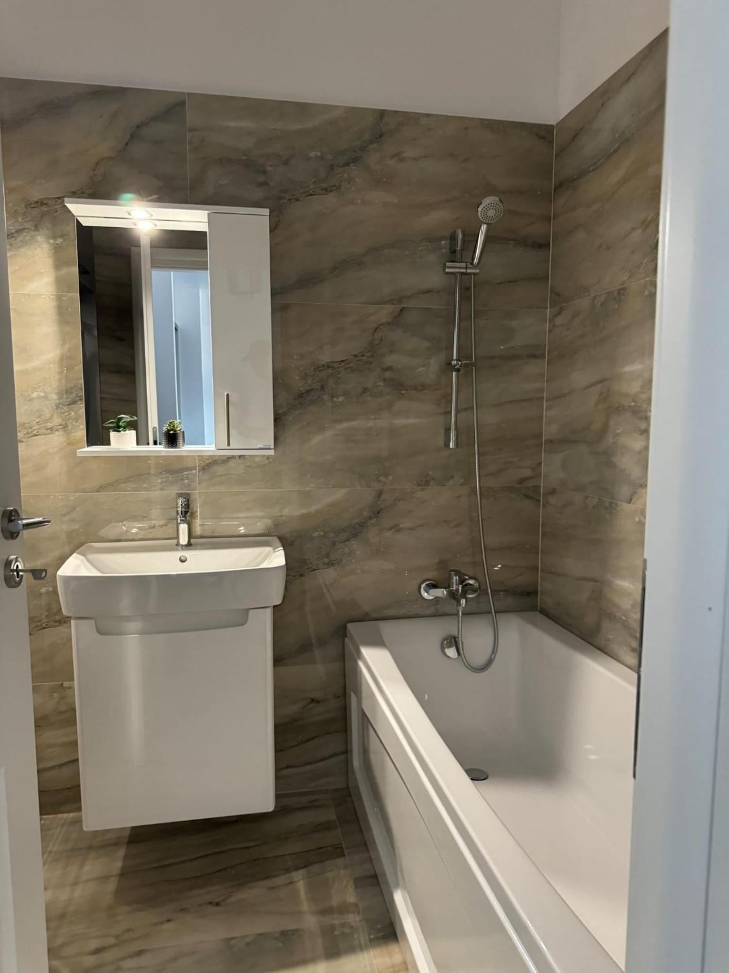 609 Apartament *